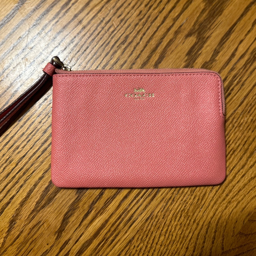 PINK COACH WRISTLET